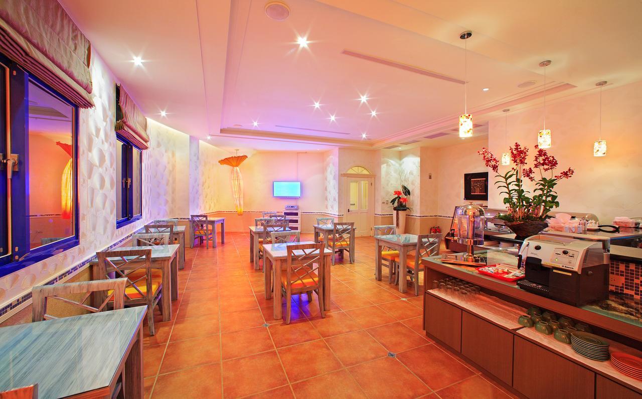 Blue Coast Spa Motel Keelung Exterior photo