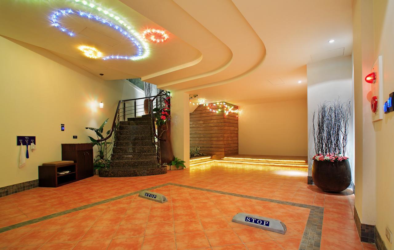 Blue Coast Spa Motel Keelung Exterior photo